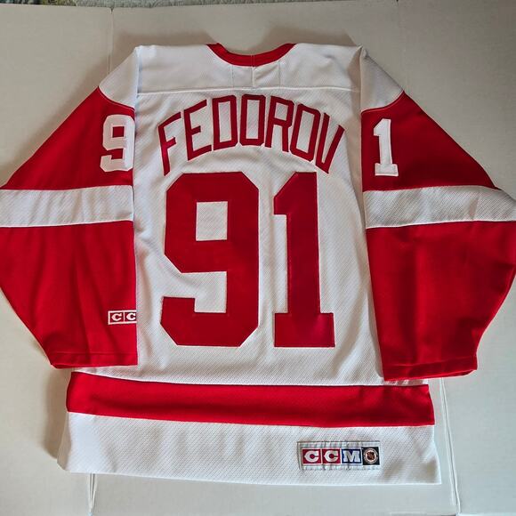 Vintage CCM Sergei Fedorov Detroit Red Wings Officially Licensed Sewn Jersey MED - Picture 4 of 10